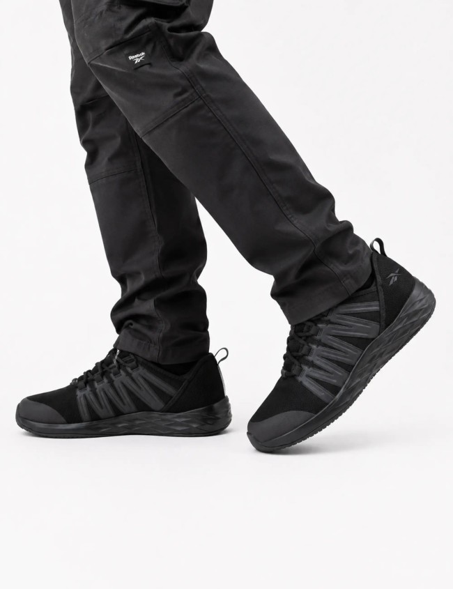 Pracovná obuv bez špičky Reebok Astro